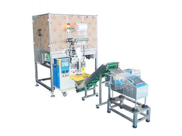 顆粒包裝機+稱重復檢系統(tǒng)